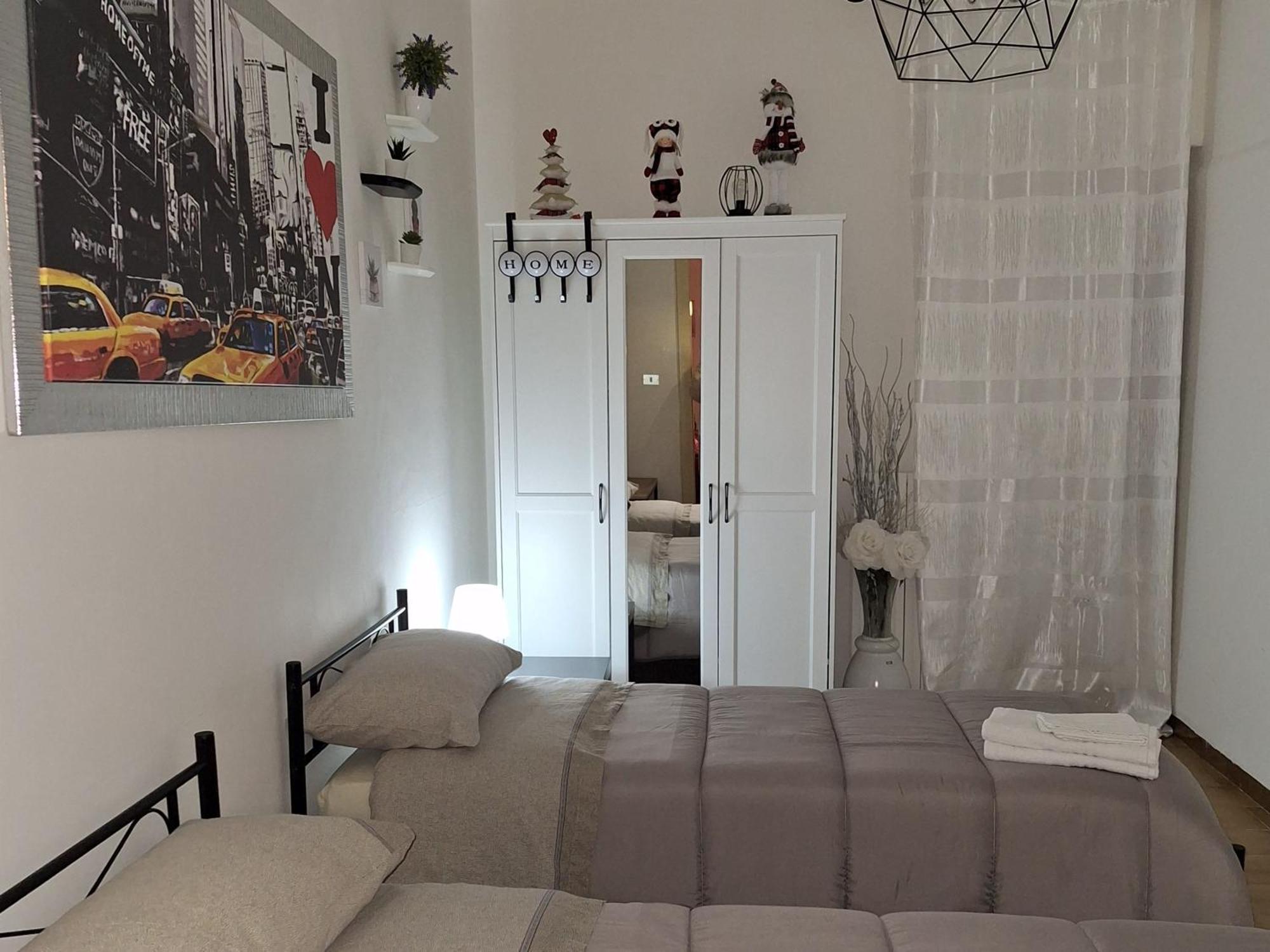 Michelle Apartment Bari Bagian luar foto