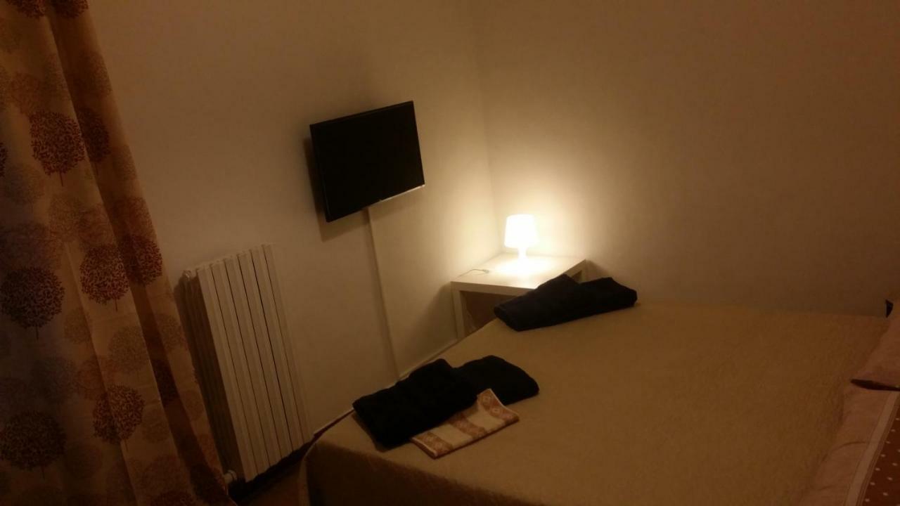 Michelle Apartment Bari Bagian luar foto